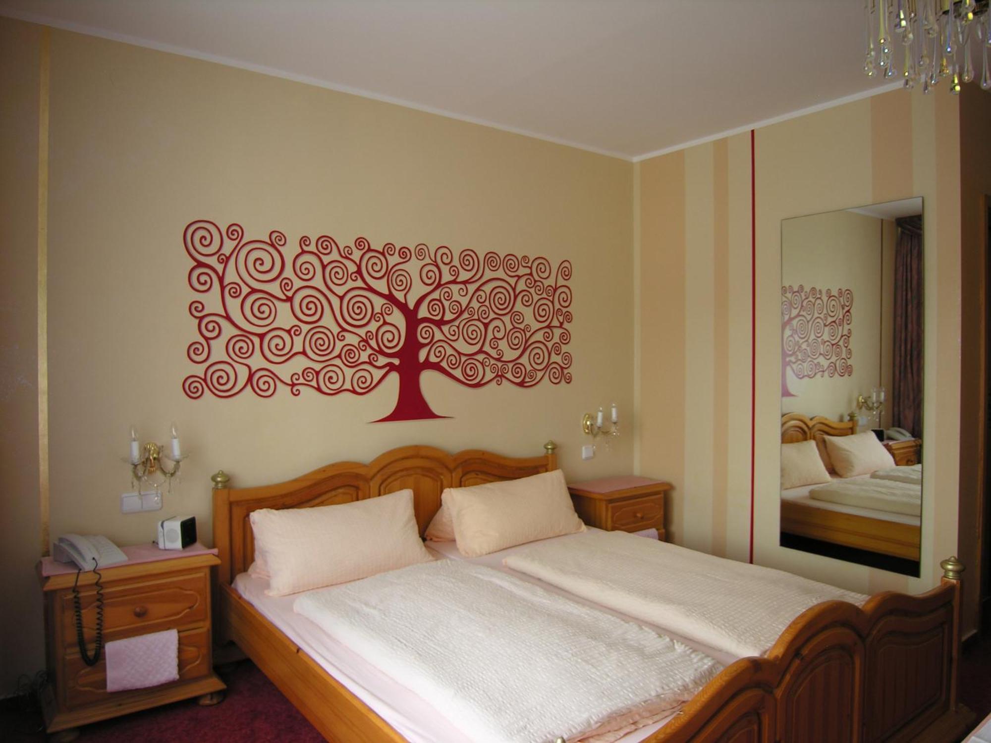 Studentenmuehle Hotel - Restaurant Nomborn Bagian luar foto