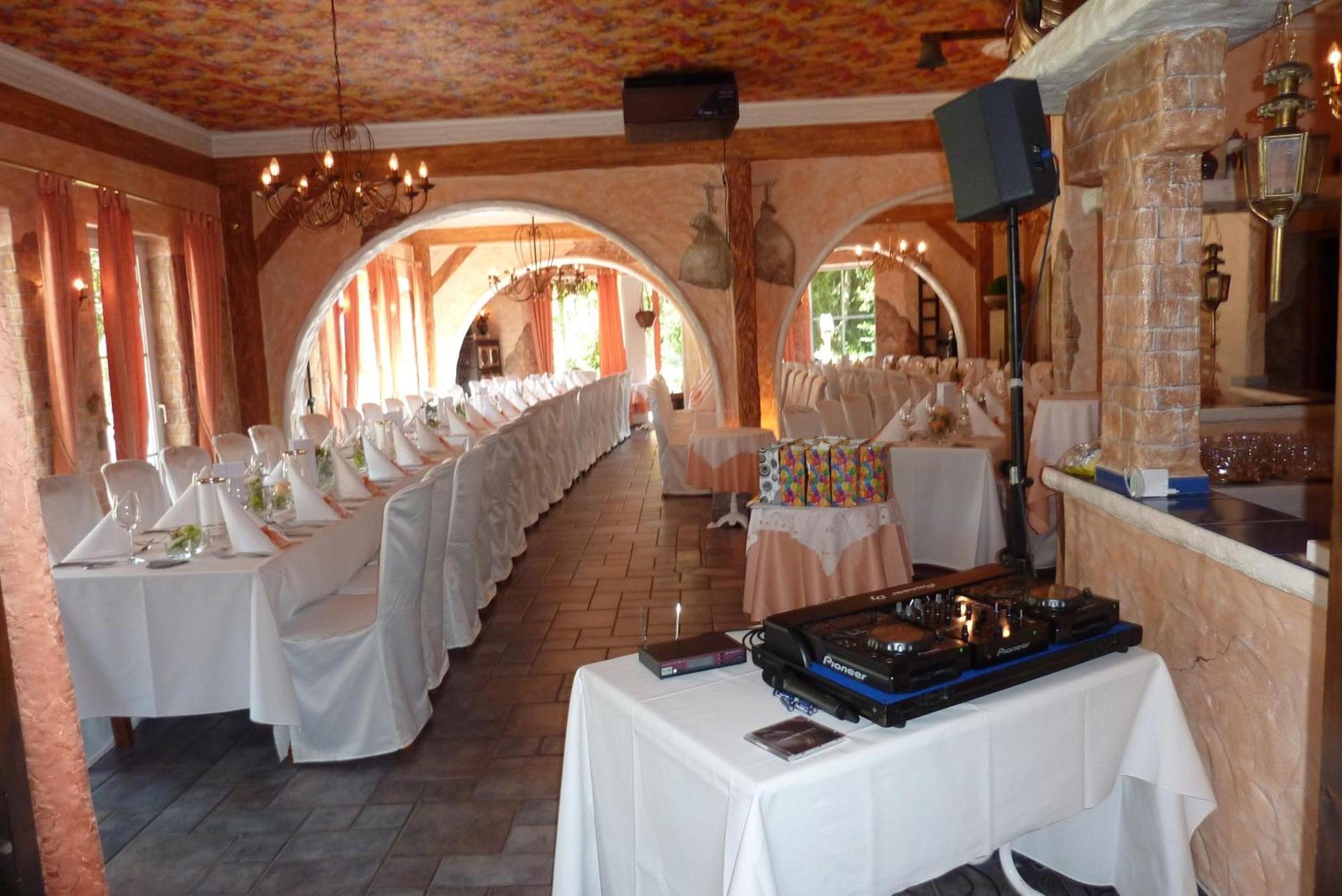 Studentenmuehle Hotel - Restaurant Nomborn Bagian luar foto