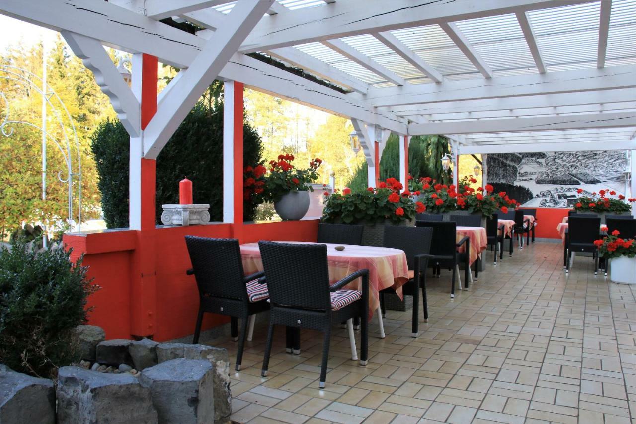 Studentenmuehle Hotel - Restaurant Nomborn Bagian luar foto