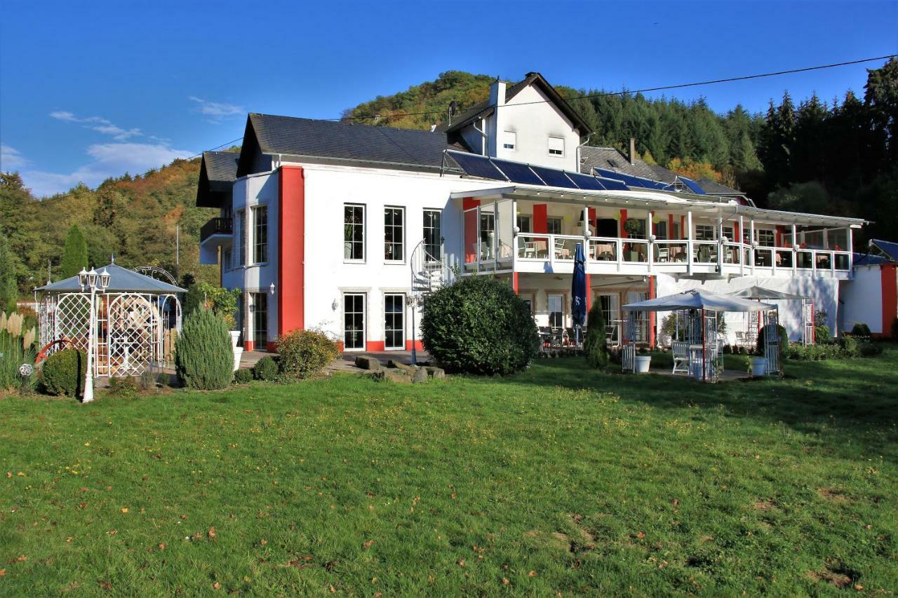 Studentenmuehle Hotel - Restaurant Nomborn Bagian luar foto